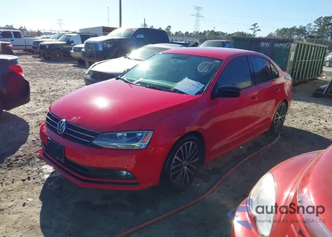 2016 Volkswagen Jetta 1.8T Sport from USA, damaged, VIN 3VWD17AJ1GM226650